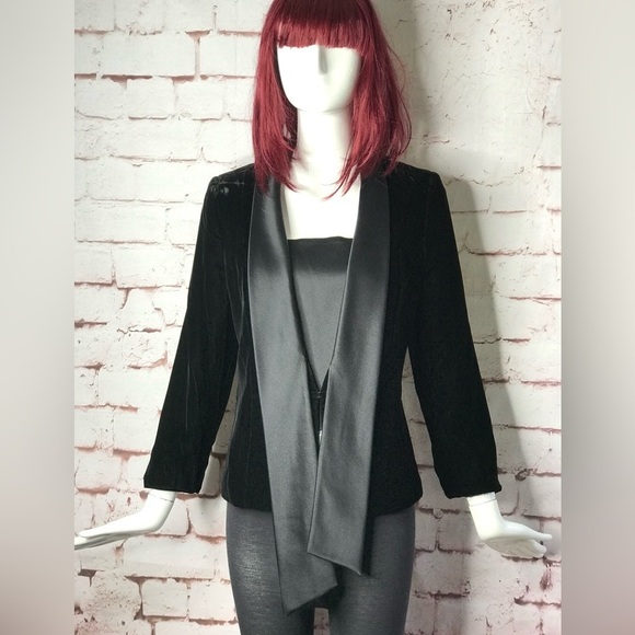 TALBOTS PETITES Black Velvet Blazer Satin Tuxedo Collar Jacket Size 10P Petite - Picture 2 of 16